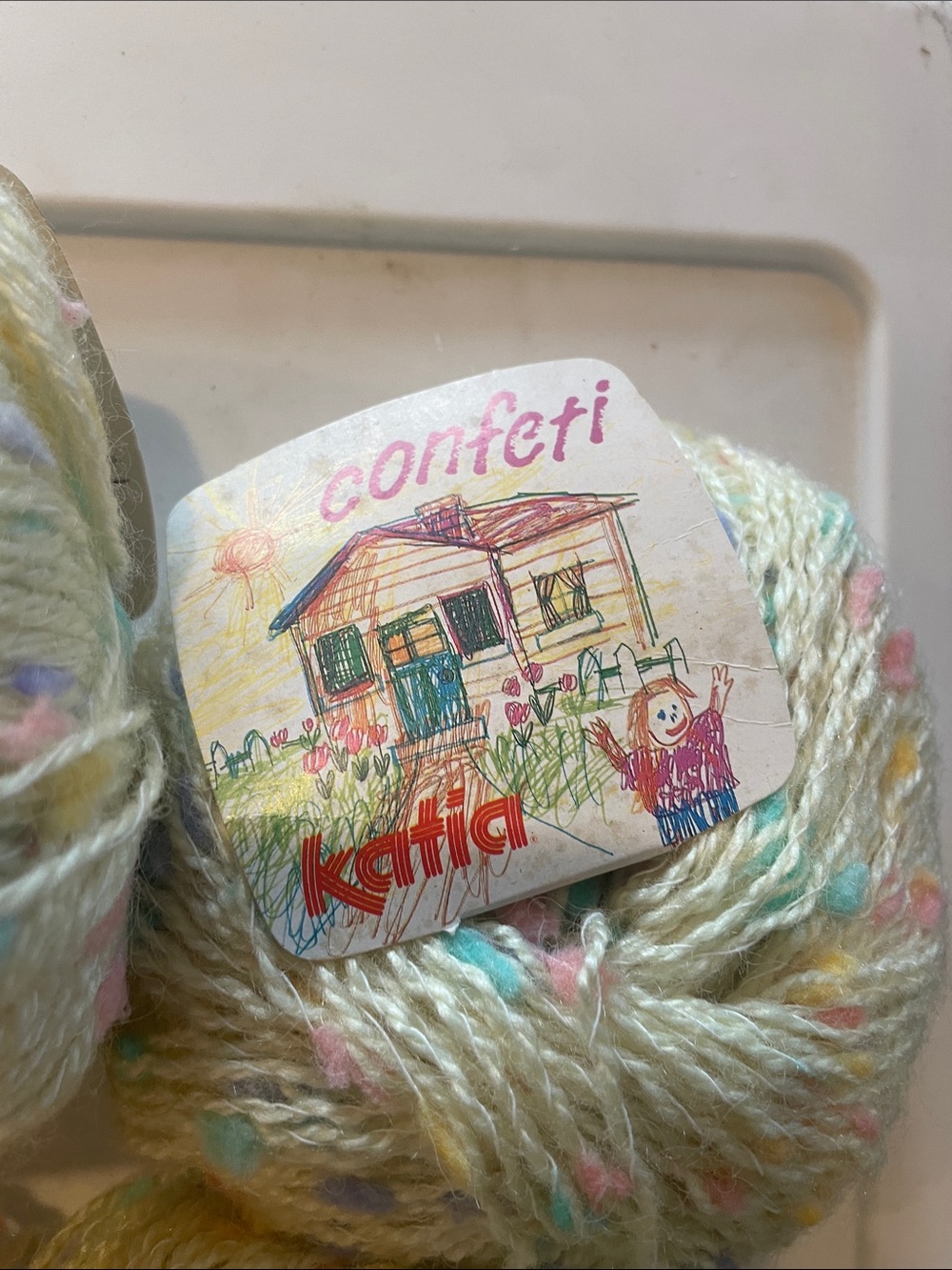 Confeti Pastel Multi-Color Decorative Yarn for Home Art